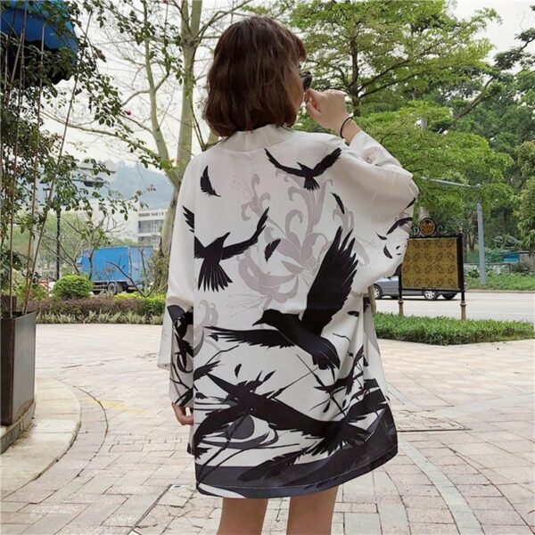 Kimono mujer con cuervos