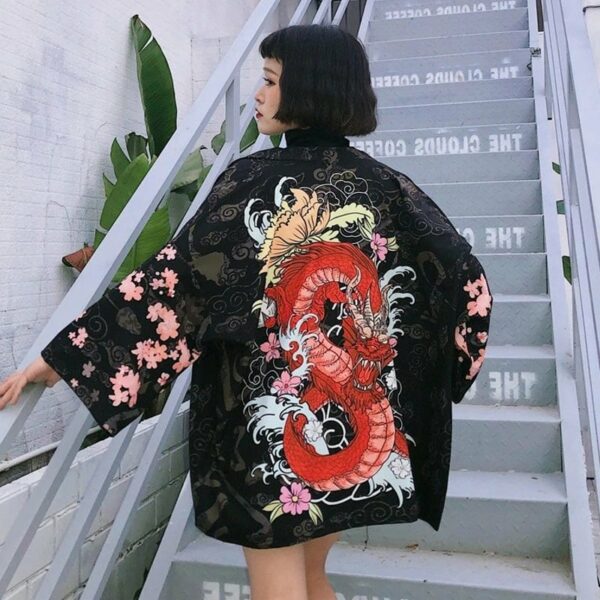 Kimono mujer serpiente dragón
