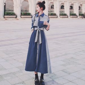 Vestido-japones-largo-de-color-azul-y-blanco