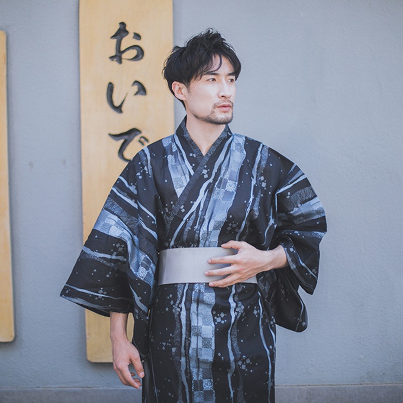 Kimono japonés masculino