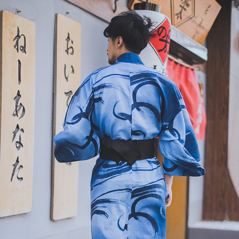 Kimono-tradicional-japones-para-hombres 2